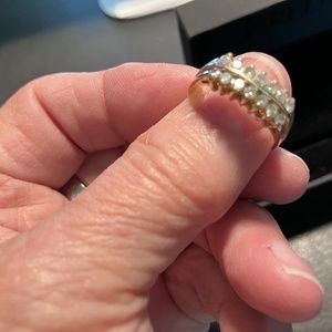 Diamond Band in 14K gold